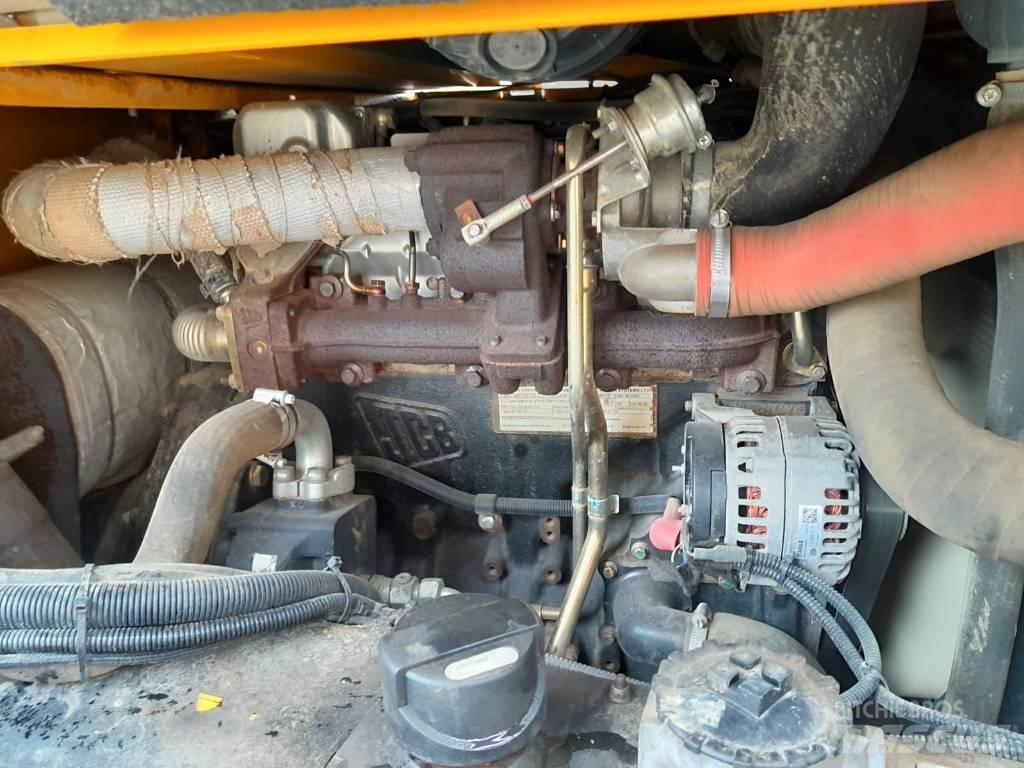 JCB 6 TST Minidumpperit