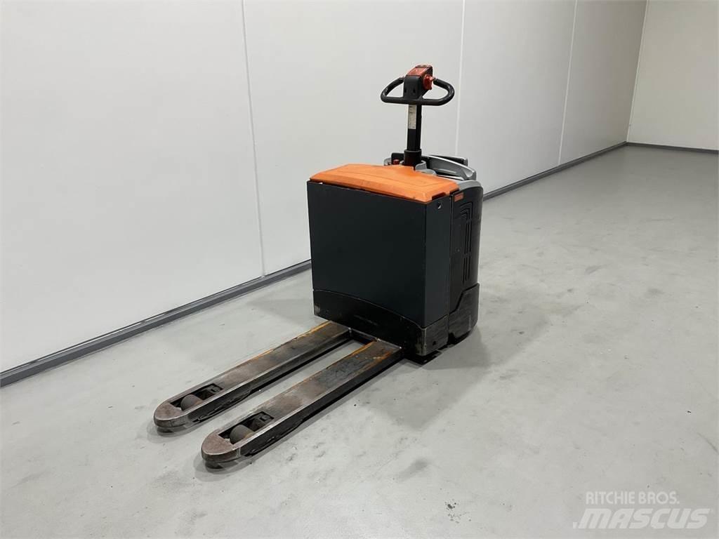 Rocla TP20AC Lavansiirtotrukit ajotasolla