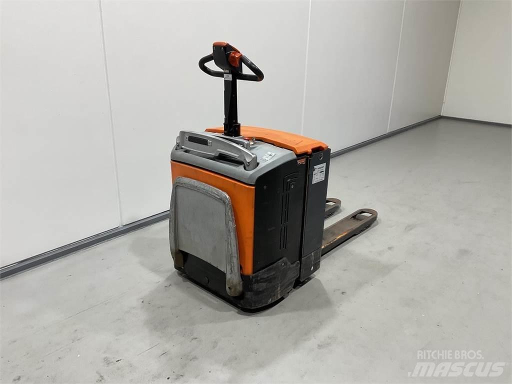 Rocla TP20AC Lavansiirtotrukit ajotasolla