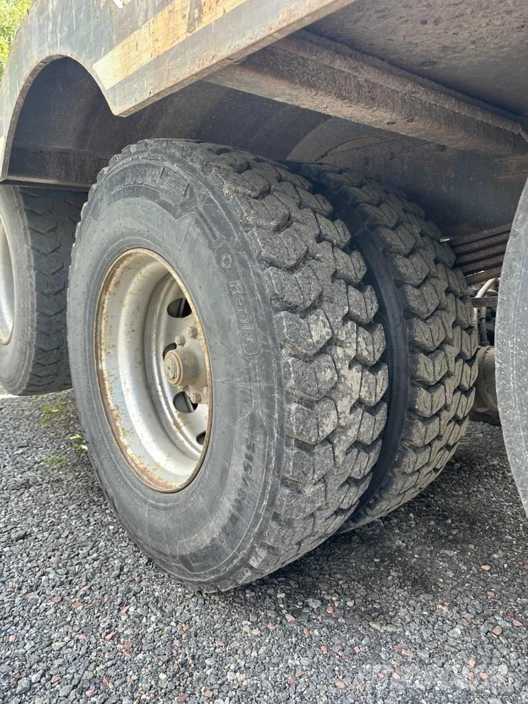 Sisu E11 Metsäkoneritilät