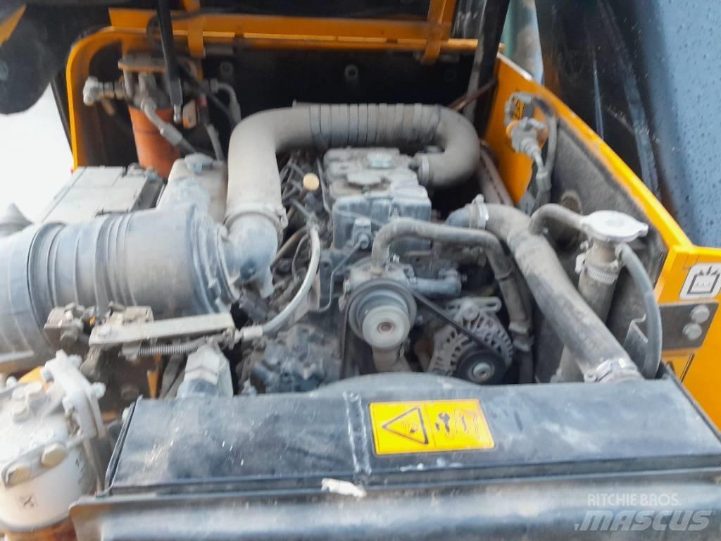 JCB 520-40 Maatalouskurottajat