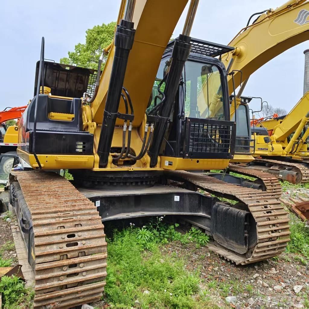 CAT 336D2 Telakaivukoneet