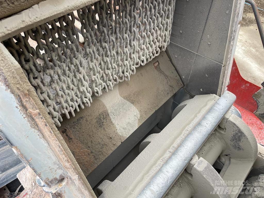 Sandvik QI340 Mobiilimurskaimet