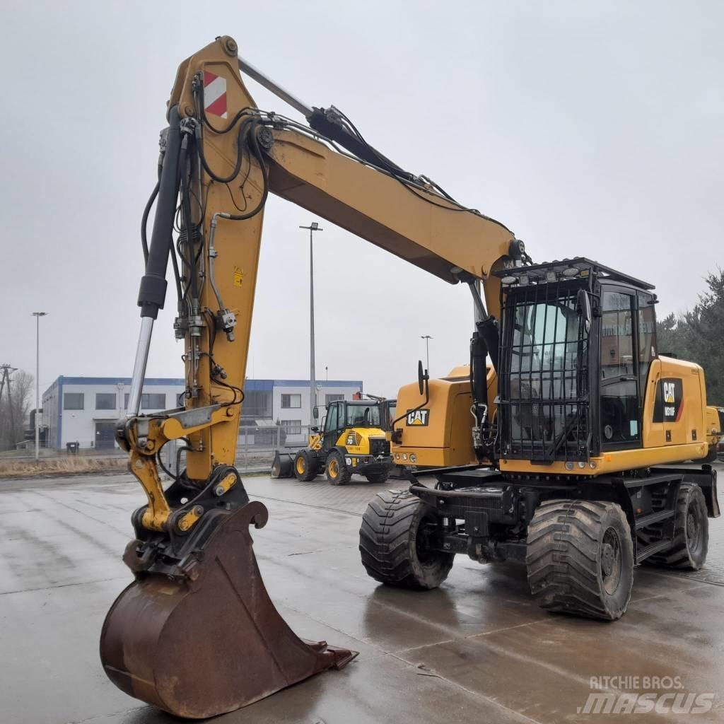 CAT M 318 F Pyöräkaivukoneet