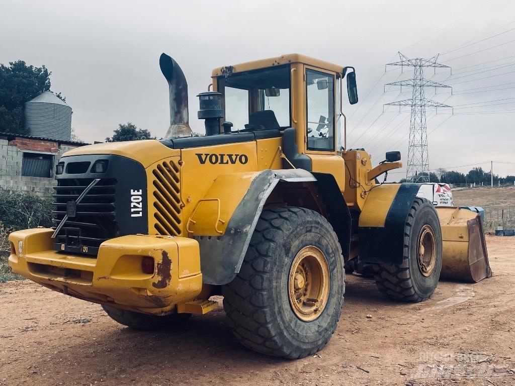 Volvo L120E Pyöräkuormaajat