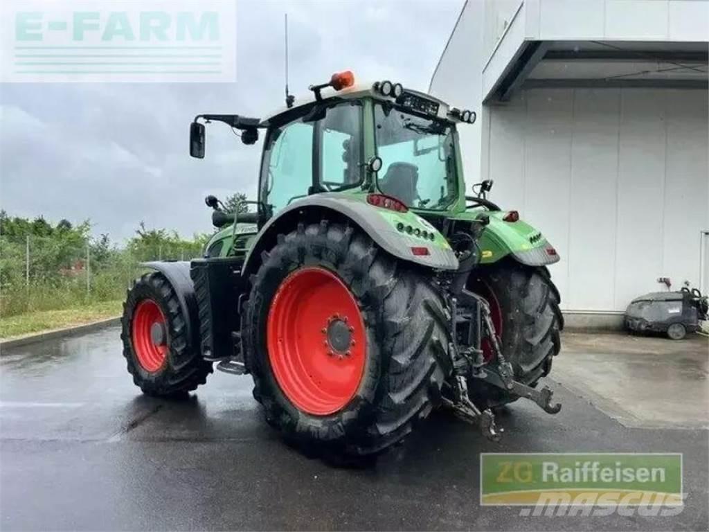 Fendt 724 scr Traktorit
