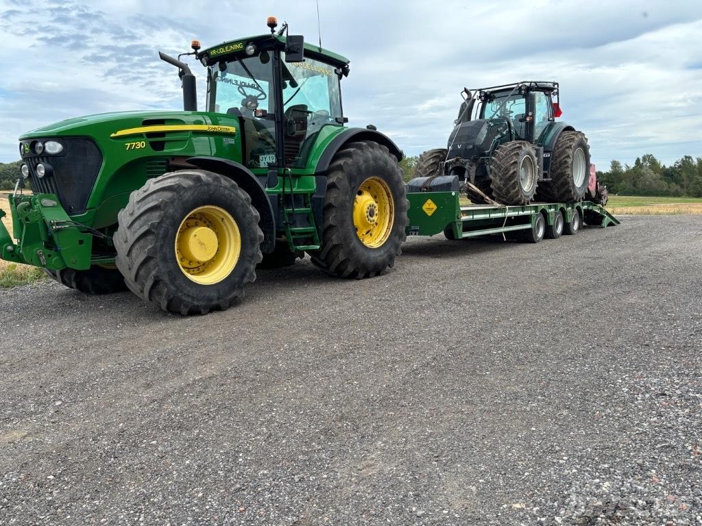 John Deere 7730 Traktorit
