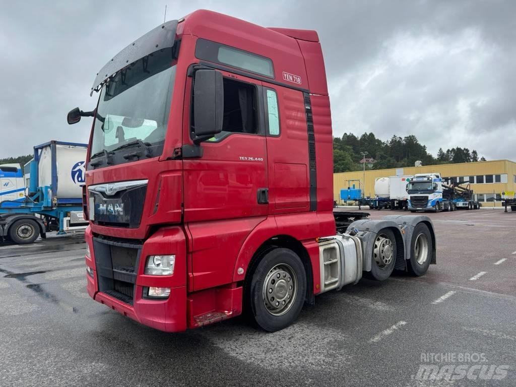 MAN TGX 26.440 Vetopöytäautot