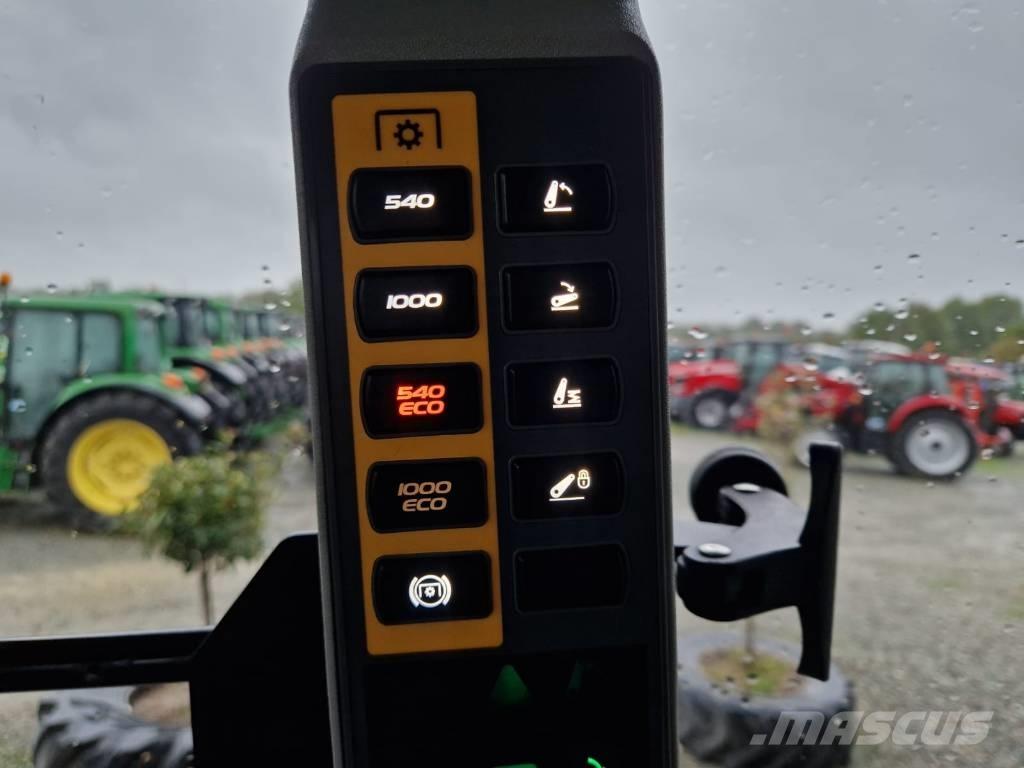 CLAAS Arion 450 Traktorit