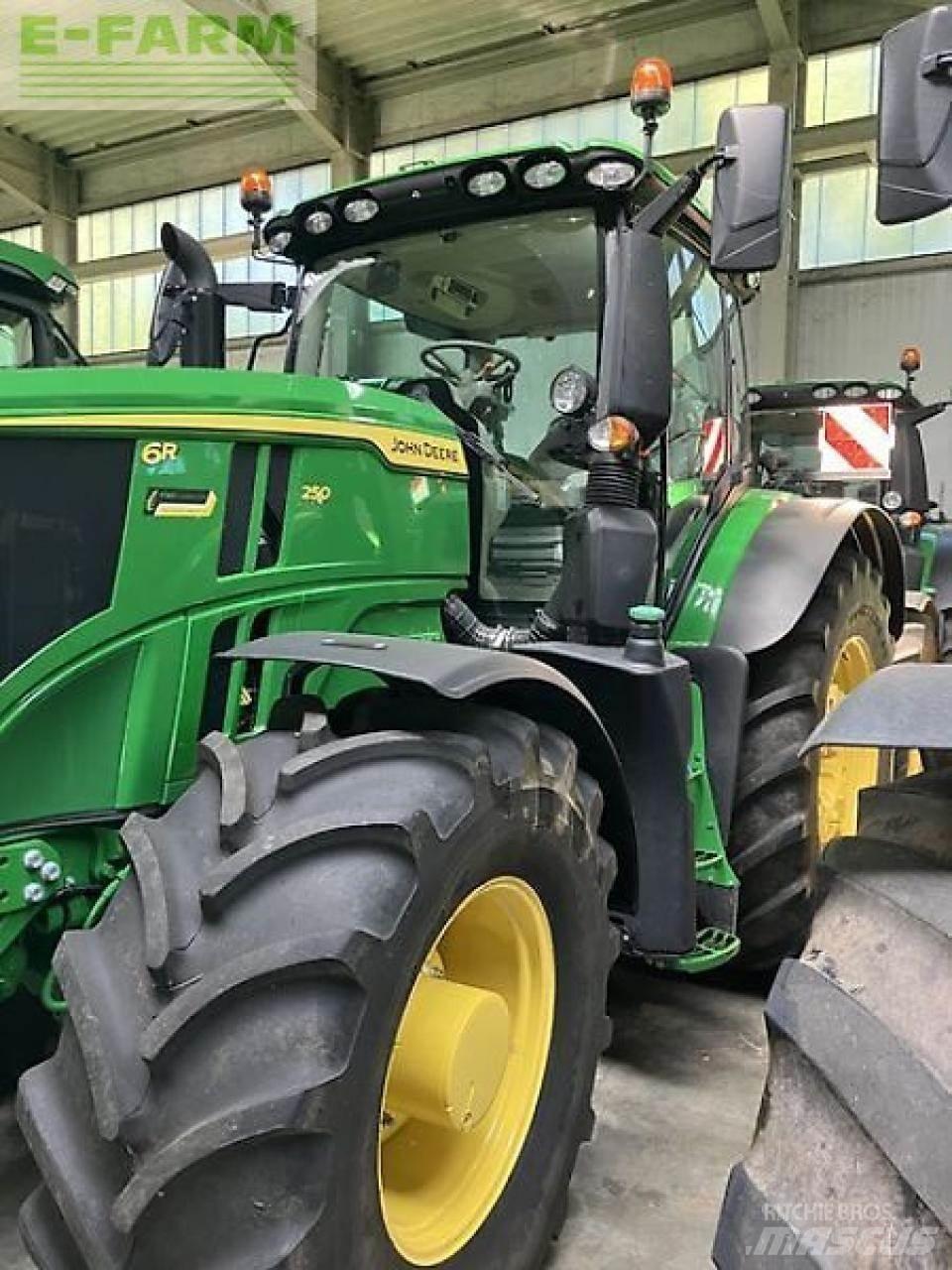 John Deere 6r 250 Traktorit