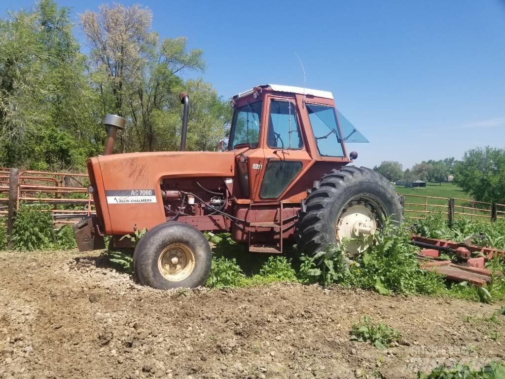 Allis-Chalmers 7060 Traktorit