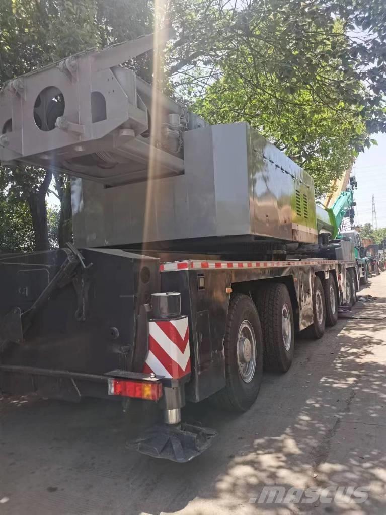 Zoomlion 220 Ton Mobiilinosturit