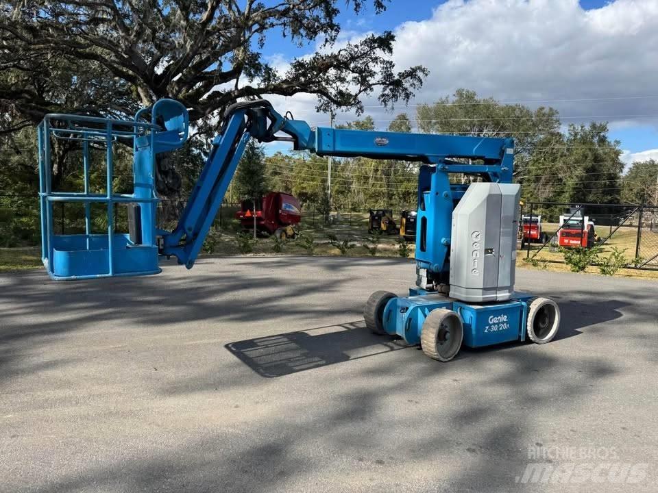 Genie Z 30/20 N Kuukulkijat