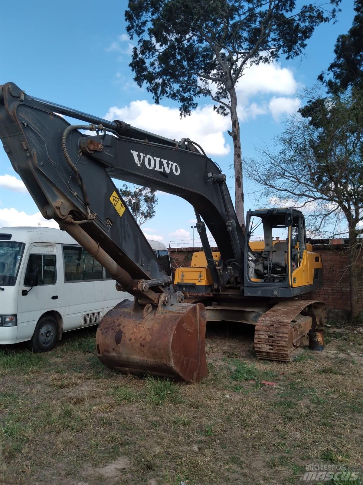 Volvo EC 250 D L Telakaivukoneet