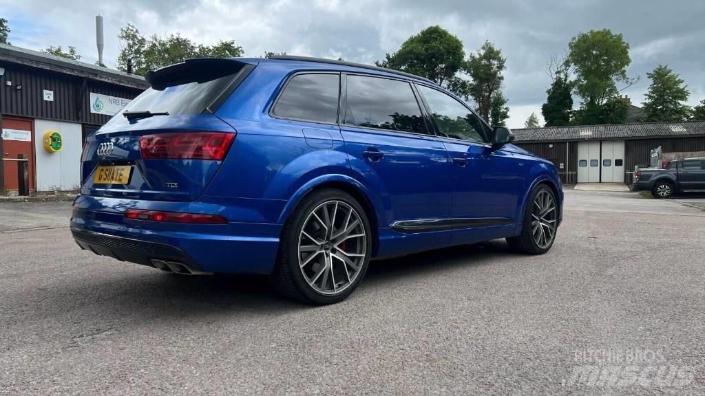 Audi SQ7 Henkilöautot
