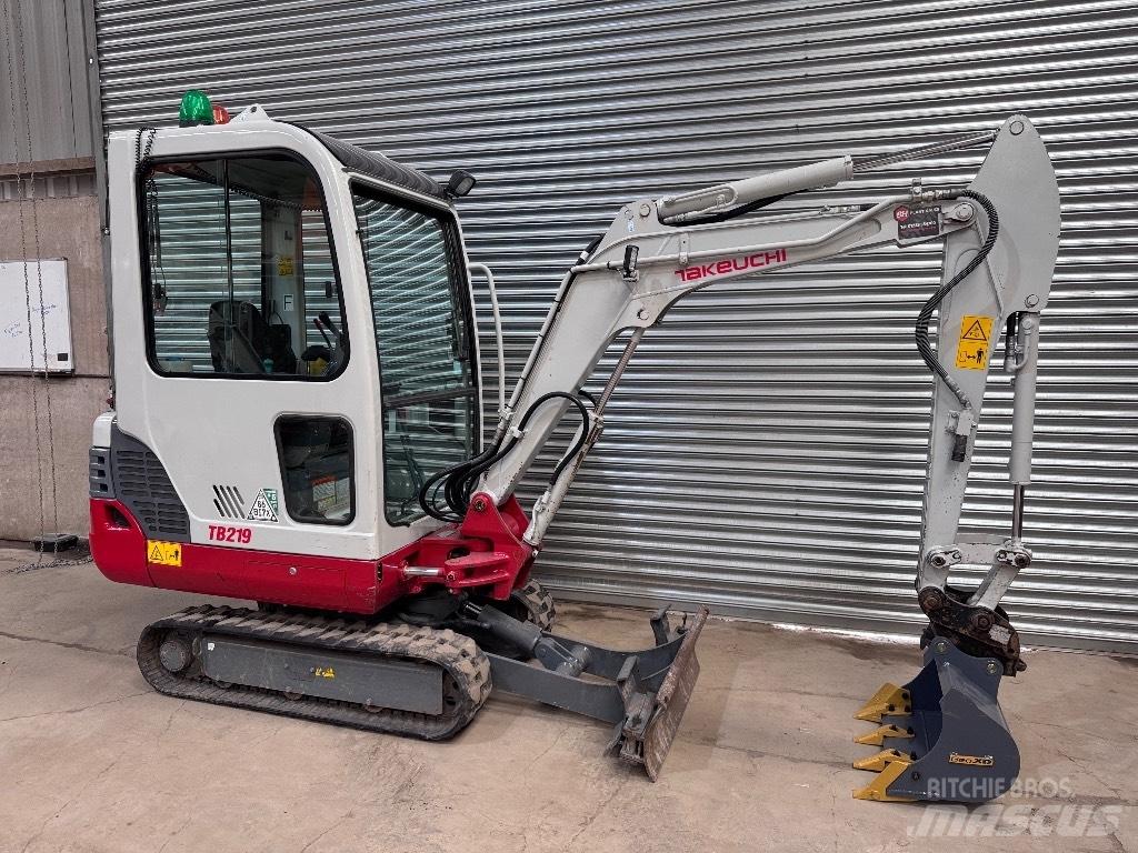 Takeuchi TB 219 Minikaivukoneet < 7t
