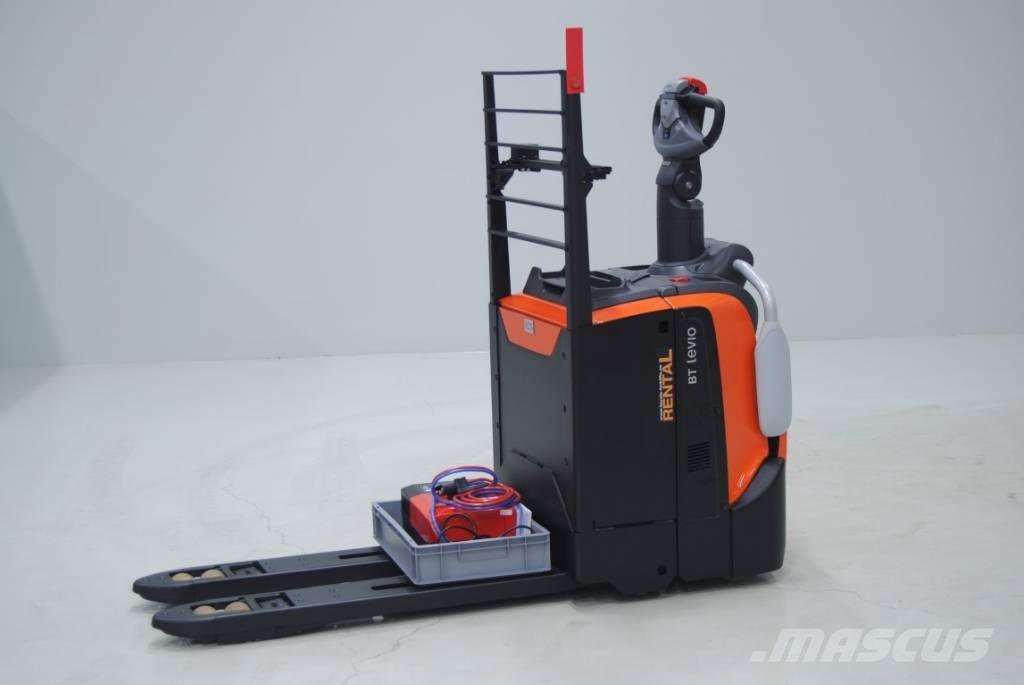 Toyota LPE250 Lavansiirtotrukit ajotasolla