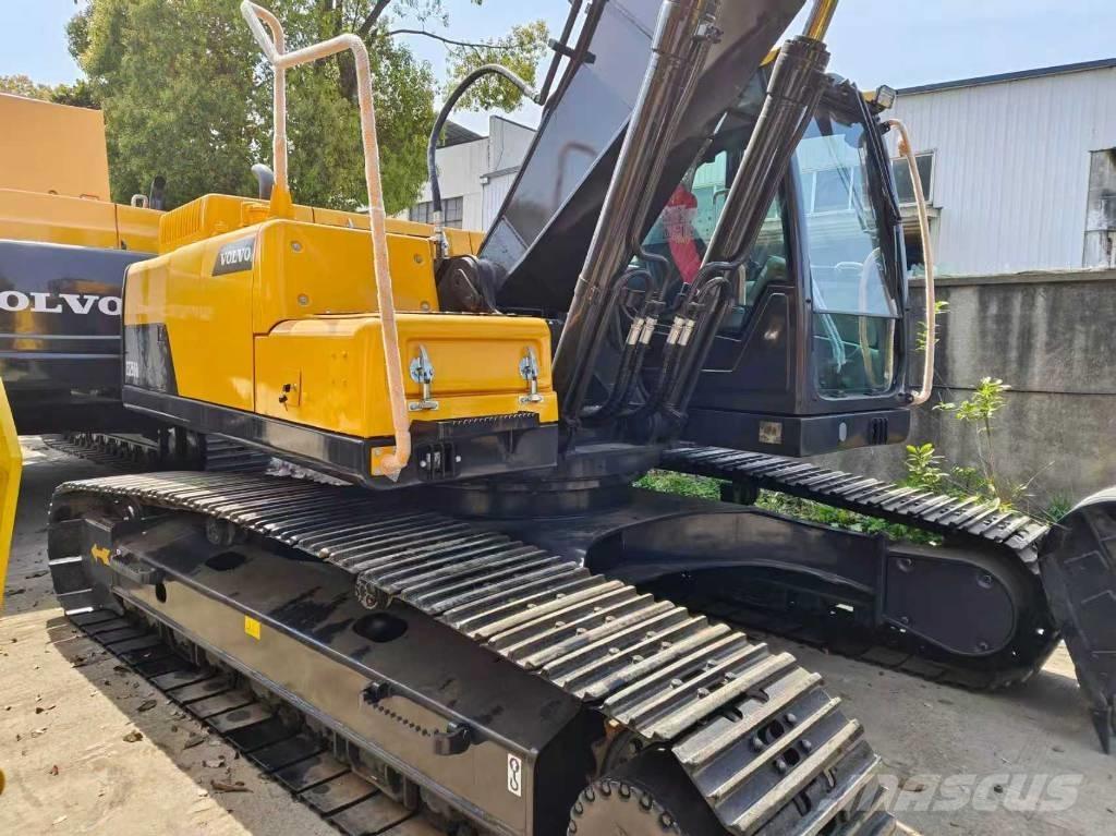 Volvo EC 250 D L Telakaivukoneet