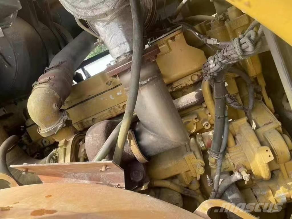 CAT 972 H Pyöräkuormaajat