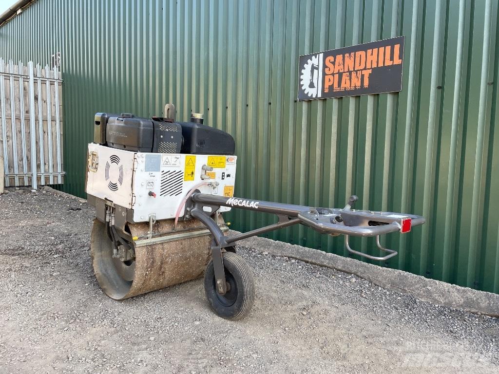 Mecalac MBR 71 Yksivalssijyrät