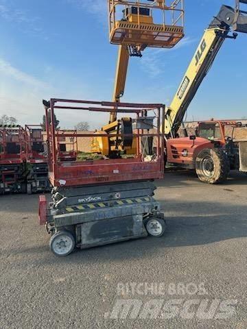 SkyJack SJIII3219 Saksilavat