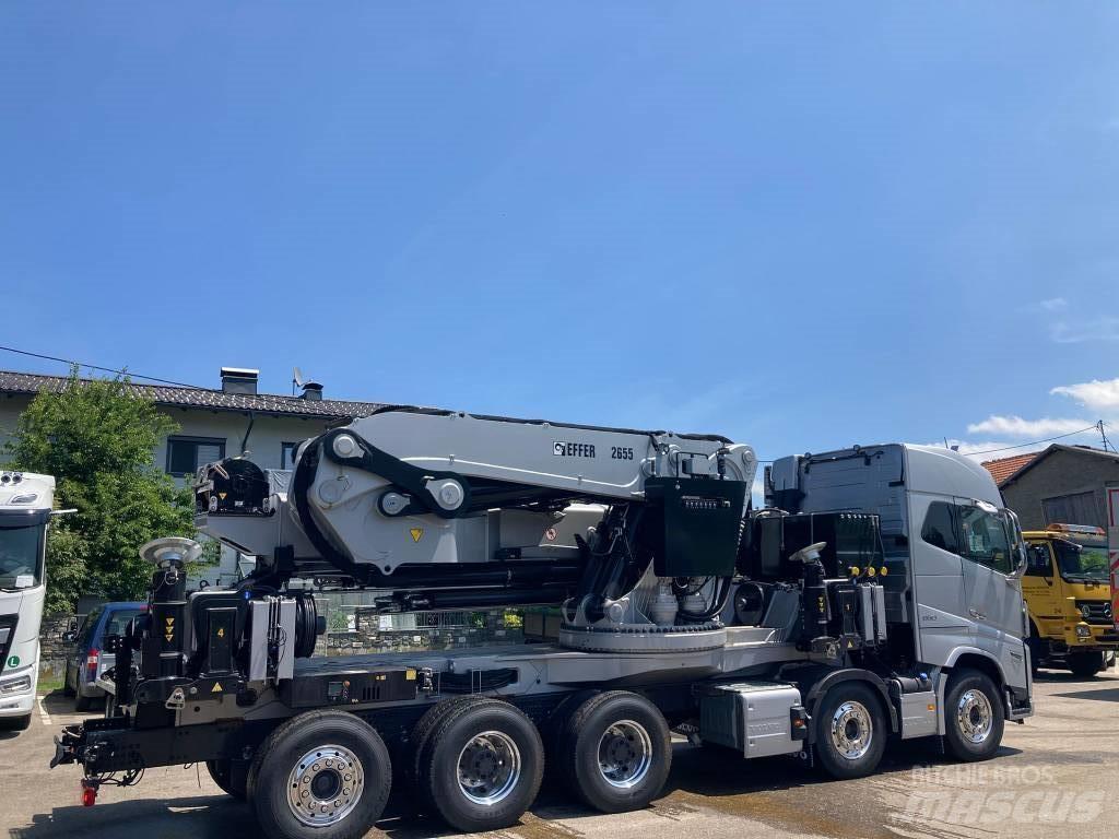 Volvo FH16-650 Nosturiautot