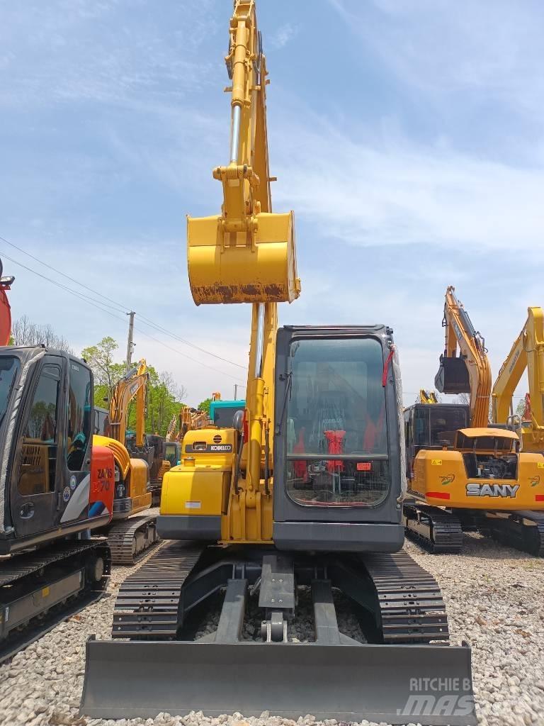 Kobelco SK 75 Minikaivukoneet < 7t