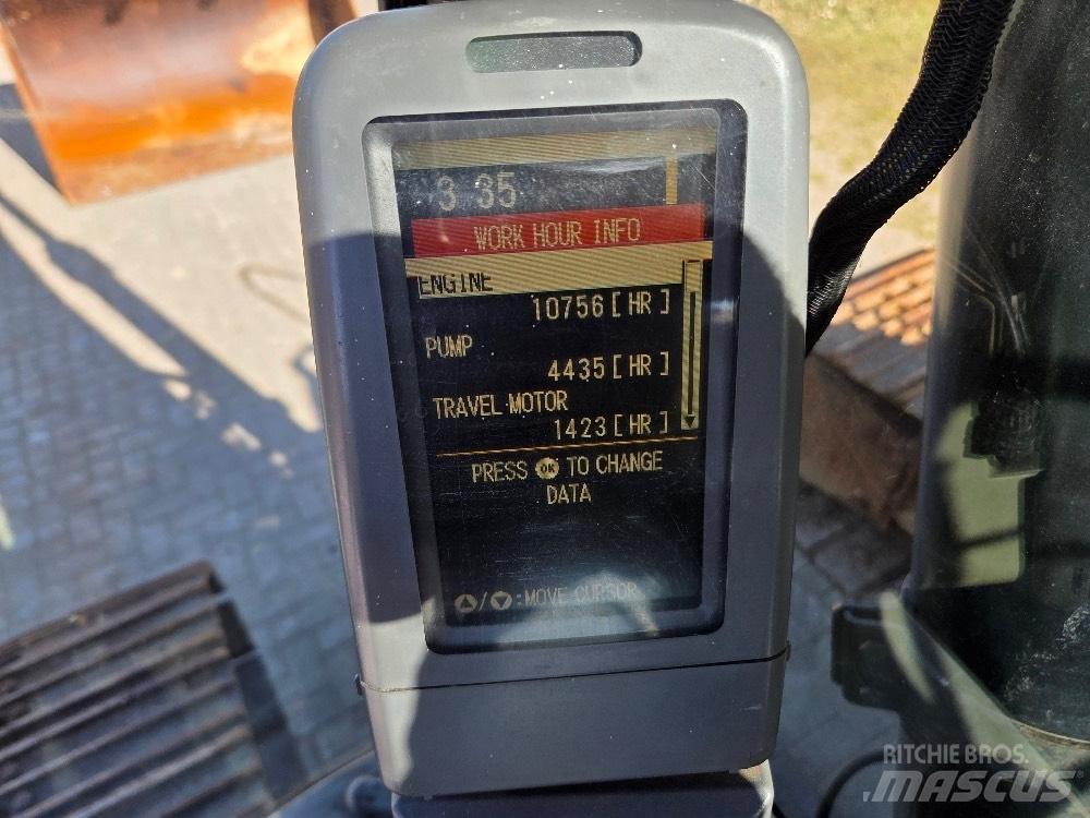 CAT 324DL Telakaivukoneet