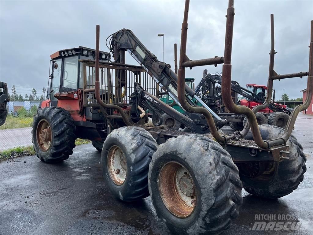 Valmet 836 Kuormatraktorit