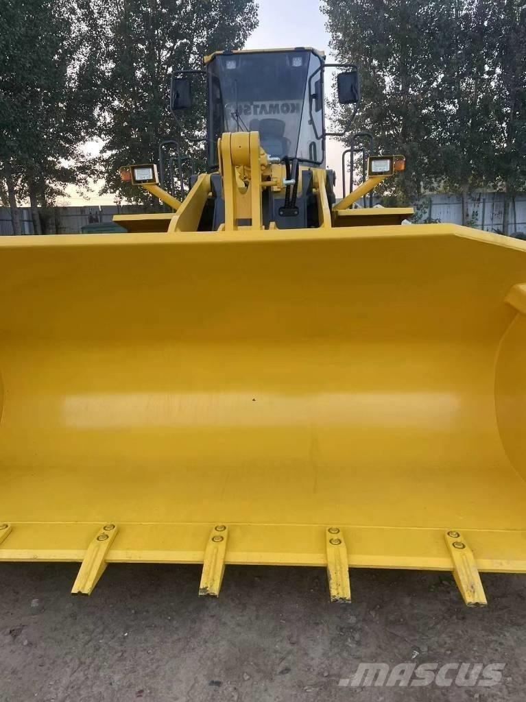 Komatsu WA 380 Pyöräkuormaajat