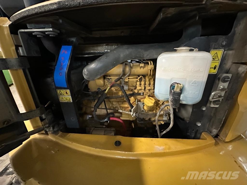 CAT 305CR E2 Minikaivukoneet < 7t