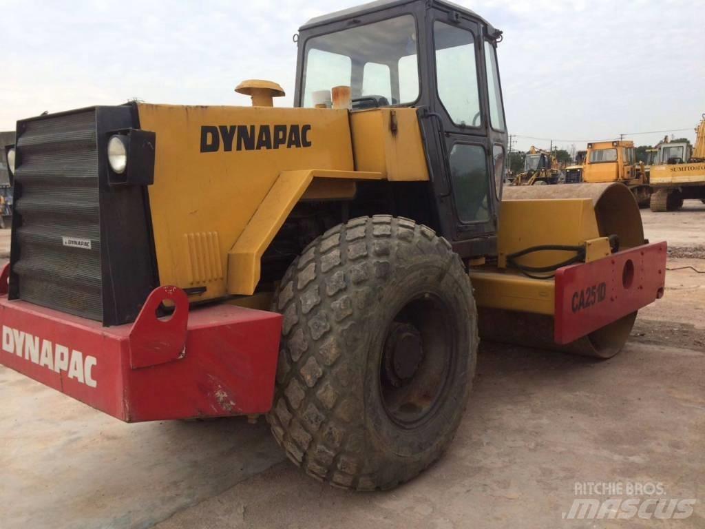 Dynapac CA 251 D Yksivalssijyrät