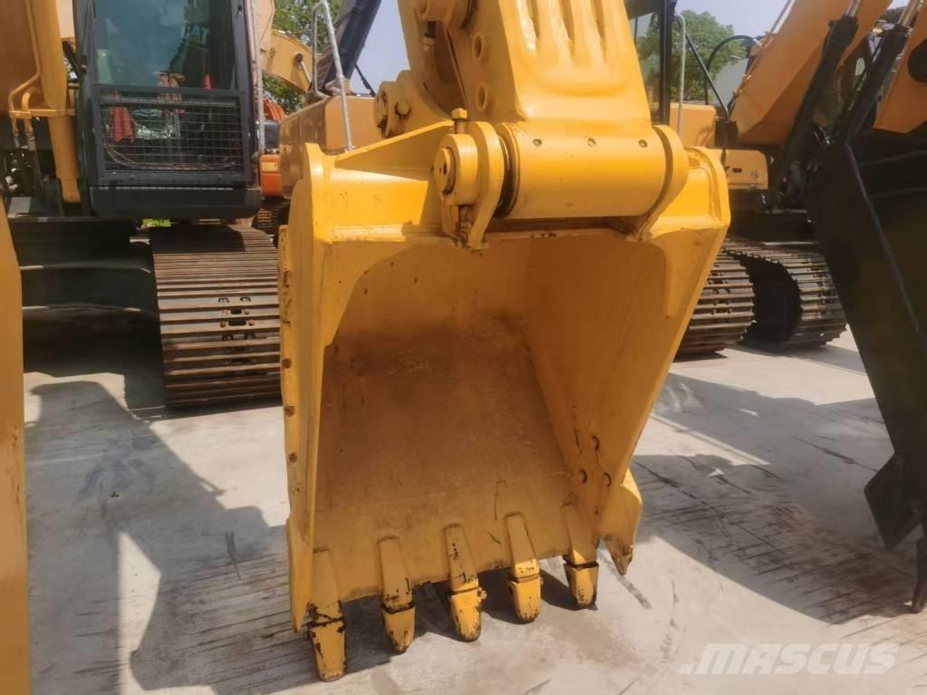 Komatsu PC 200-8 Telakaivukoneet