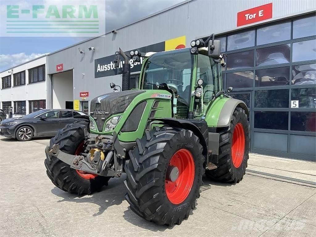 Fendt 516 vario Traktorit