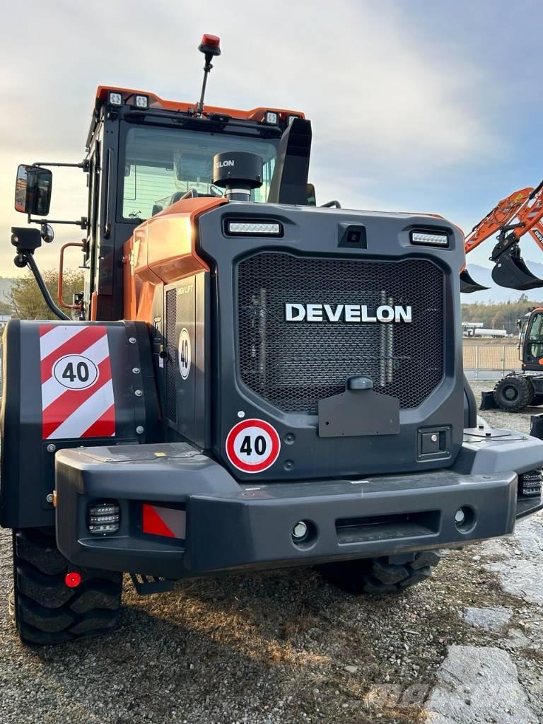 Develon DL 250-7 Pyöräkuormaajat