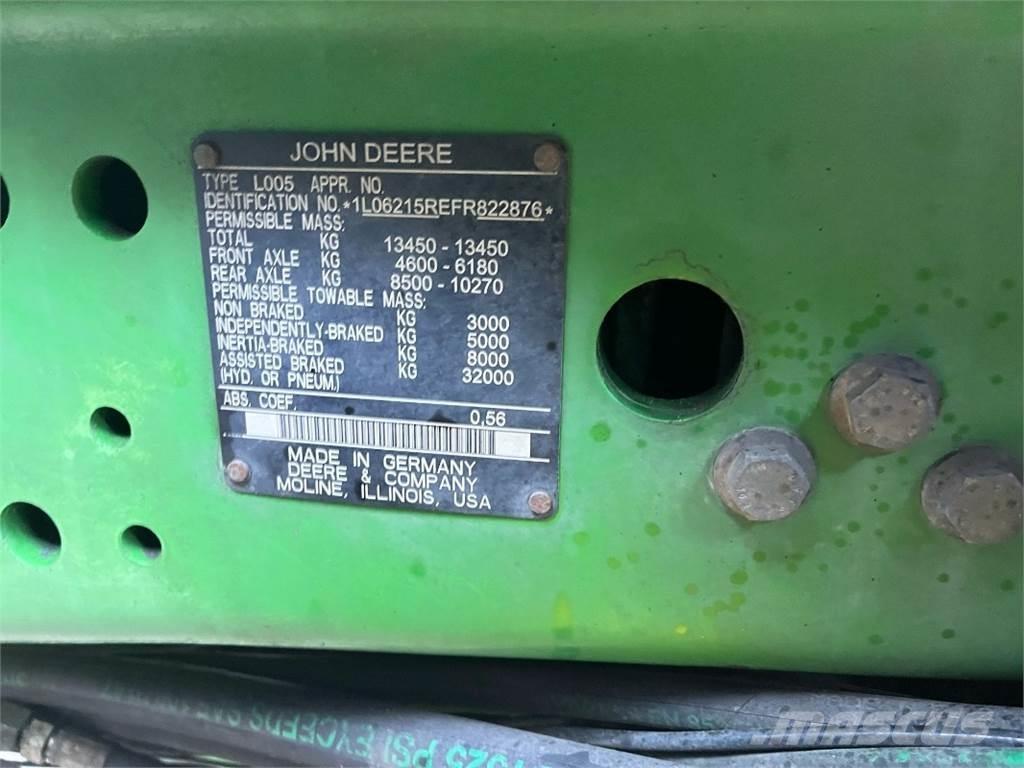 John Deere 6215R Traktorit