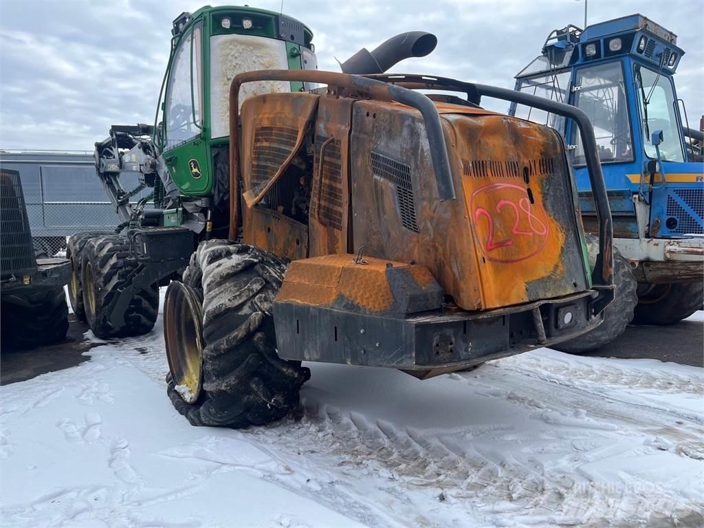 John Deere 1270G Harvesterit