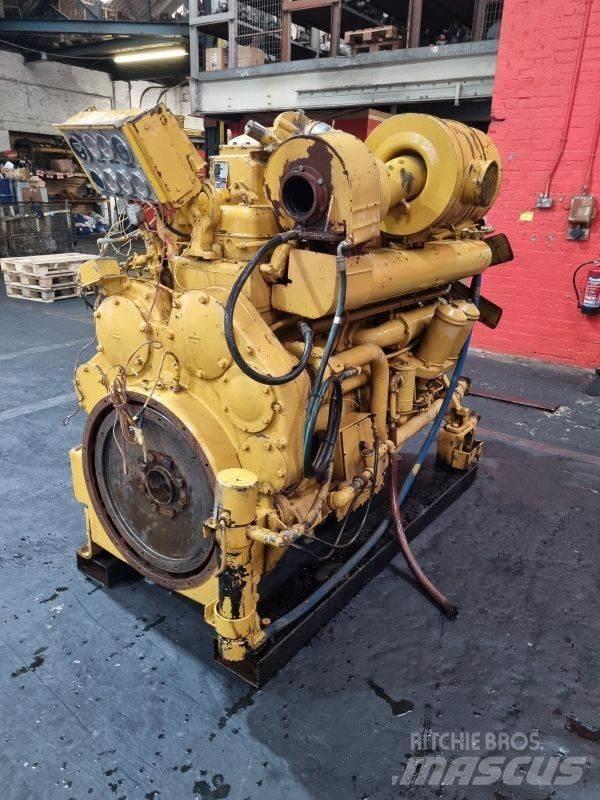 CAT D353E Moottorit