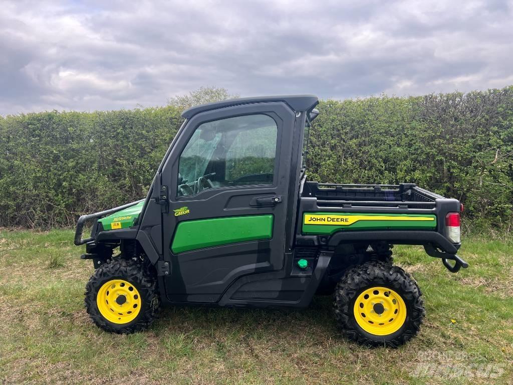 John Deere XUV 865 Taajamakoneet