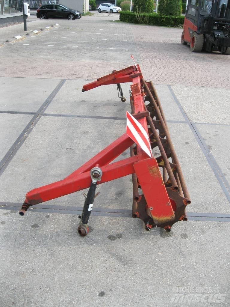  Kooirol Kultivaattorit