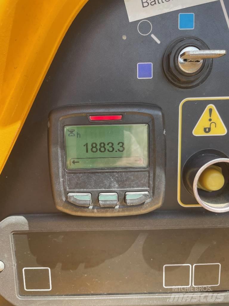 JLG 450 AJ Kuukulkijat