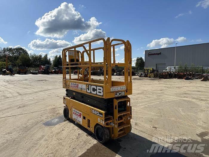 JCB S2032E Saksilavat