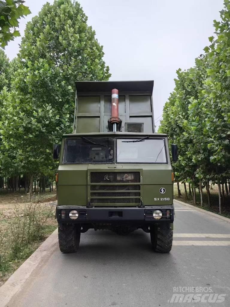 Shaanxi Shacman Sora- ja kippiautot
