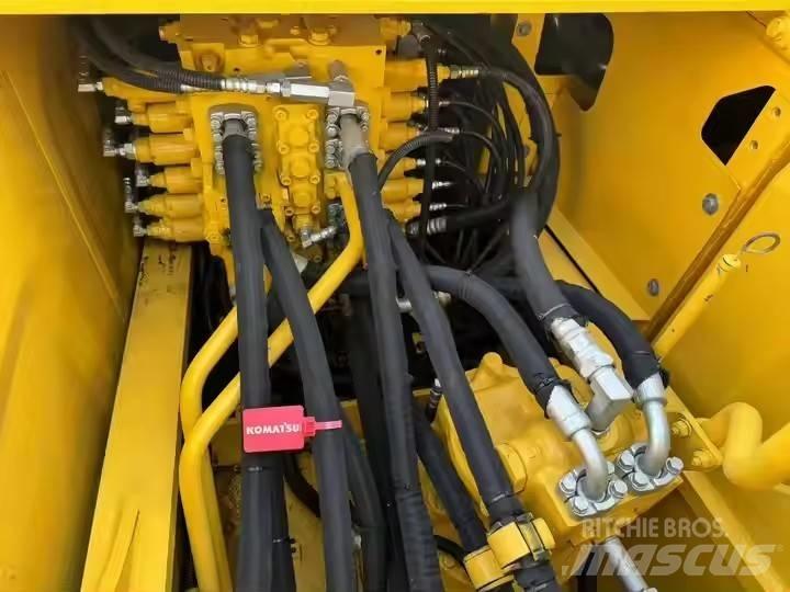 Komatsu PC210lc Telakaivukoneet