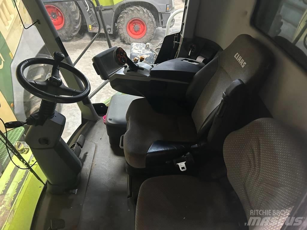 CLAAS Lexion 750 Leikkuupuimurit