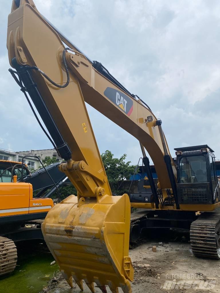 CAT 330 D Telakaivukoneet