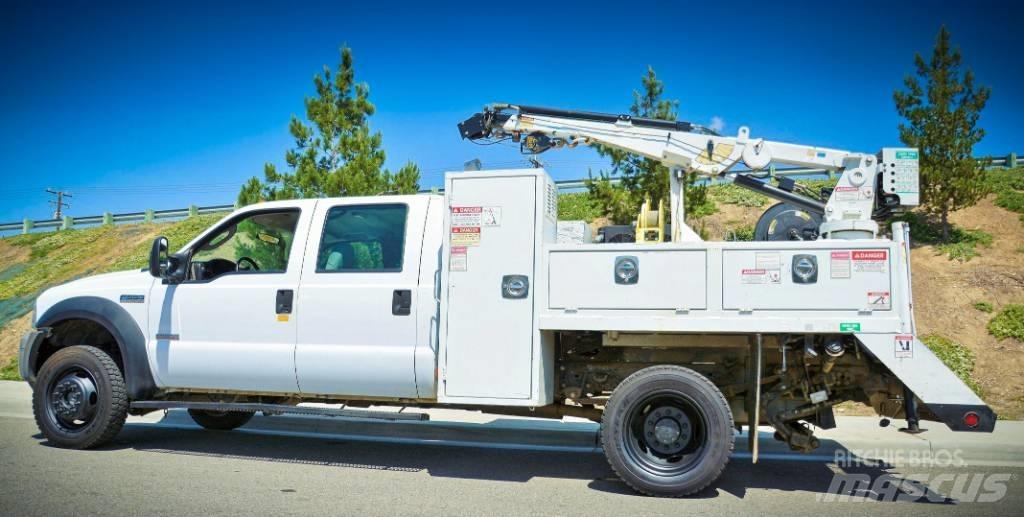 Ford F 550 Tienhoitoautot