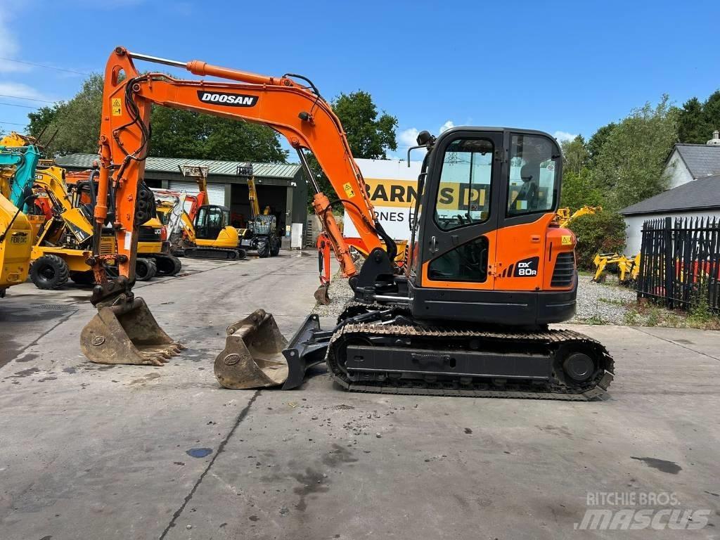 Doosan DX 80 R Midikaivukoneet 7t - 12t