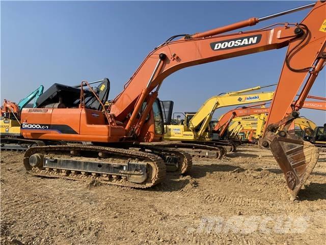 Doosan DH 300 Telakaivukoneet