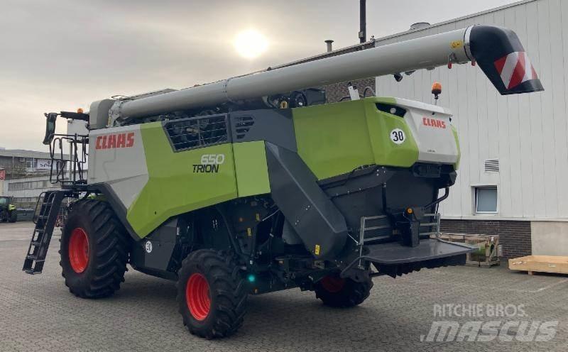 CLAAS TRION 650 Leikkuupuimurit